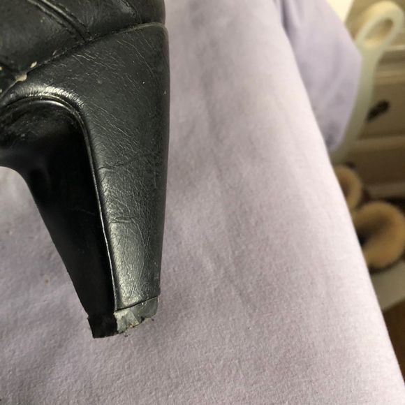 Black boots stud details - Picture 6 of 10